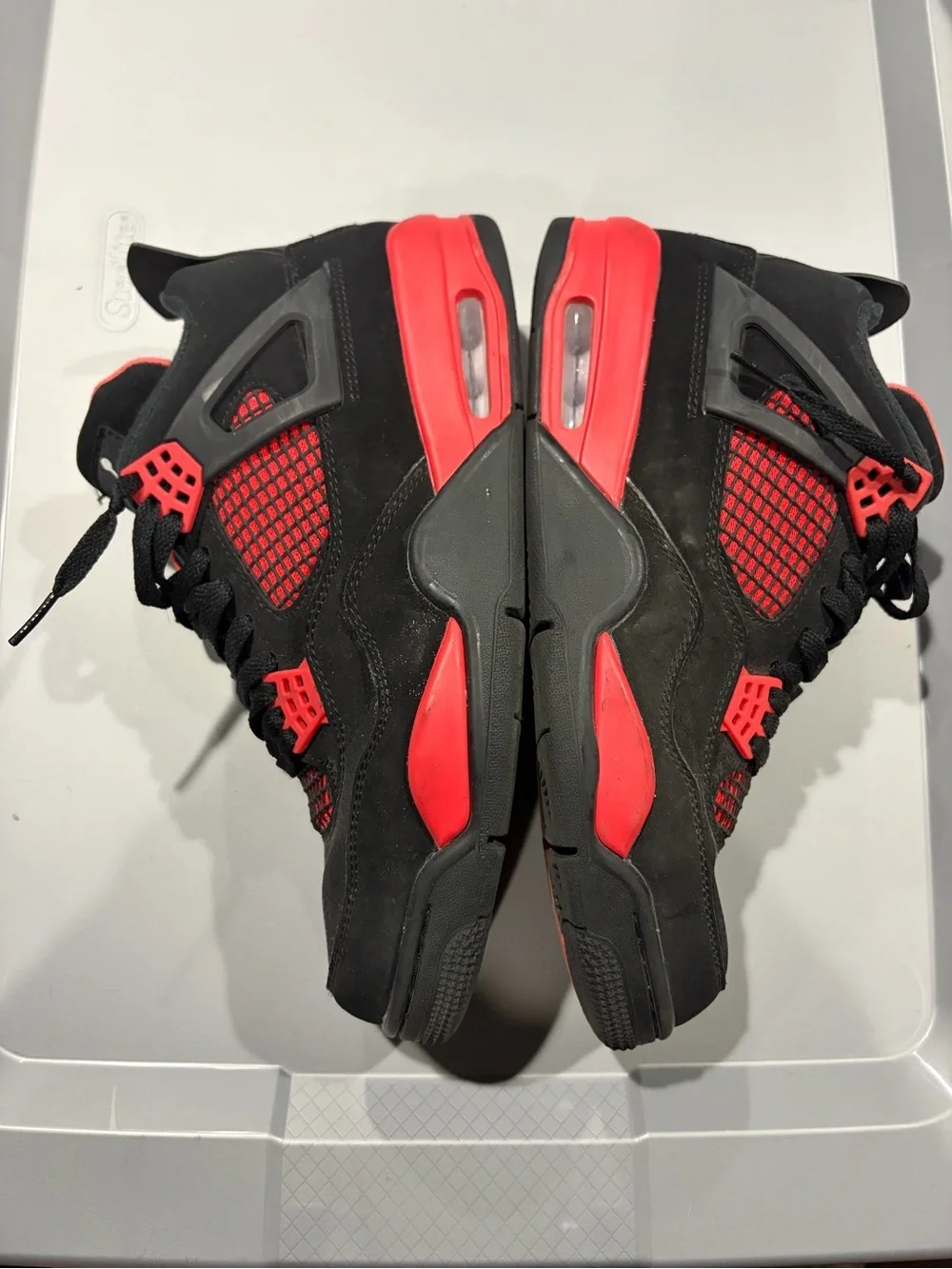 Jordan Men's Sneakers size 9 - Black/Red